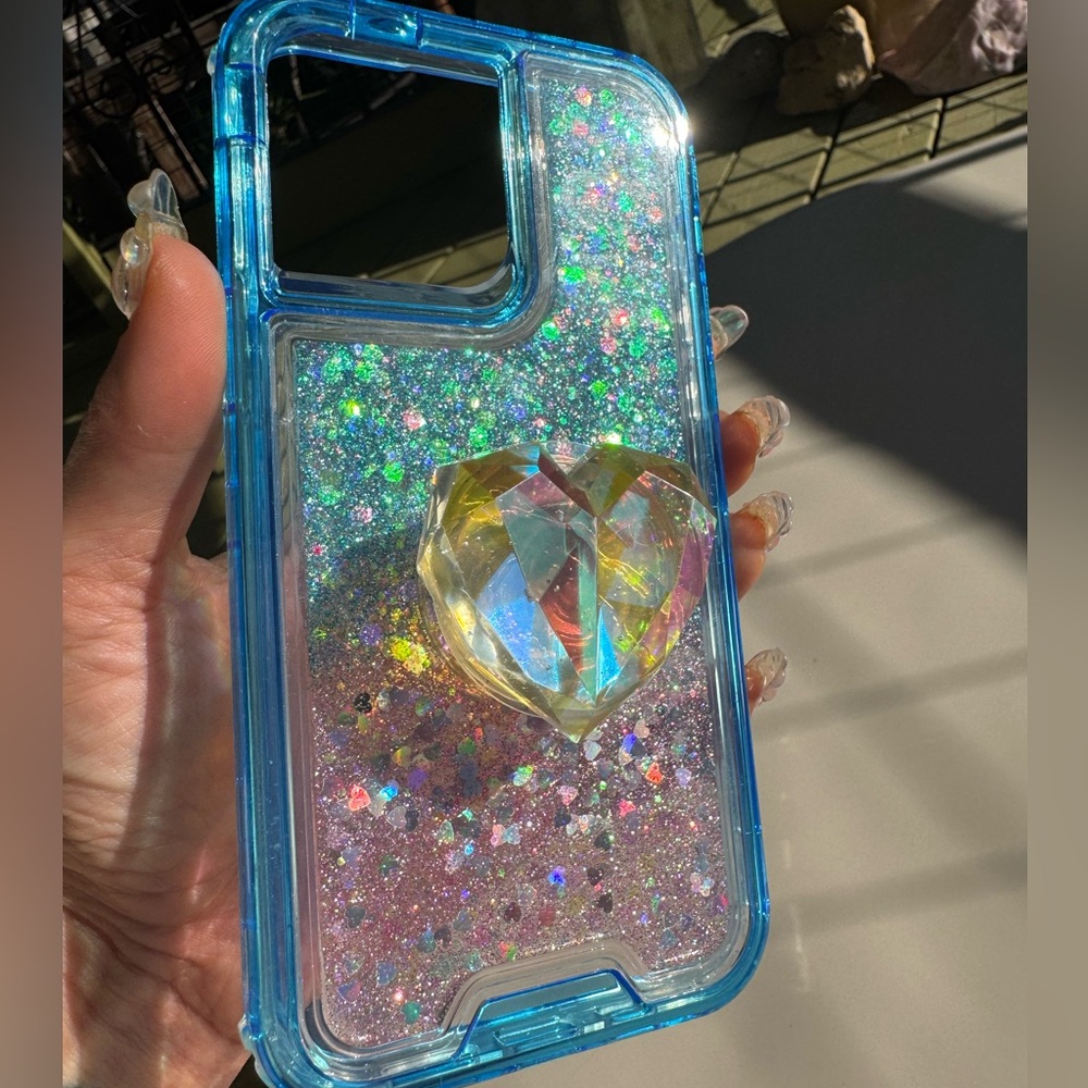 NEW blue and purple Glittery iPhone case w/ iridescent crystal heart pop socket